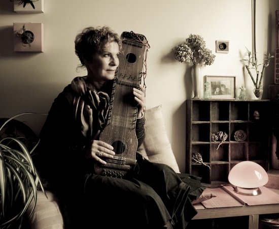 french_music_pic_1300449392_crop_550x450